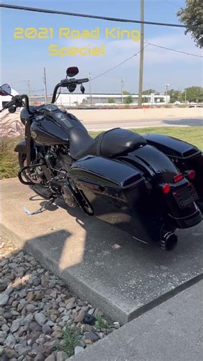 2021 Road King Special with 723 miles. #motorcycle #harleydavidson #letsride #harley #harleydavidson