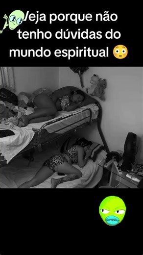 Ataque Sobrenatural a Duas Jovens Dormindo!