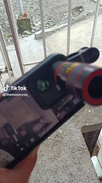 Affordable Telephoto Lens for Stunning Photography