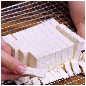 9.7M views · 18K reactions | Tips to make your everyday cooking better! | 5-Minute Crafts Family | Facebook