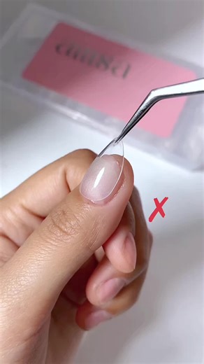 DIY Nail Tutorial: Step-by-Step Guide for Stunning Nails