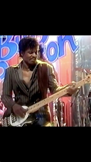 FUNK LIFE on Instagram: "I wasn't familiar with Charles Glenn before I saw this video of him playing in Billy Preston's band at a show from 1986. I've now learned that he was a member of the band Ozone, toured with folks like Teena Marie, DeBarge, and Luther Vandross, and played for Little Richard for over 30 years. So maybe I was familiar with him, after all; I just didn't realize it. Glad I know it now. He's one thumpin' 'n' pluckin' mofo! P.S. If you want to see the full set of the Billy Pres