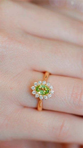 Zodiac Stones: Part 1 ✨ ¿Sabías que tu signo tiene una piedra preciosa que lo acompaña desde siempre? Es una extensión de tu energía, un amuleto personal lleno de significado. Descubre cuál es la piedra ideal para equilibrarte y protegerte cada día. #CelebraElMomento | Aldo & Co.