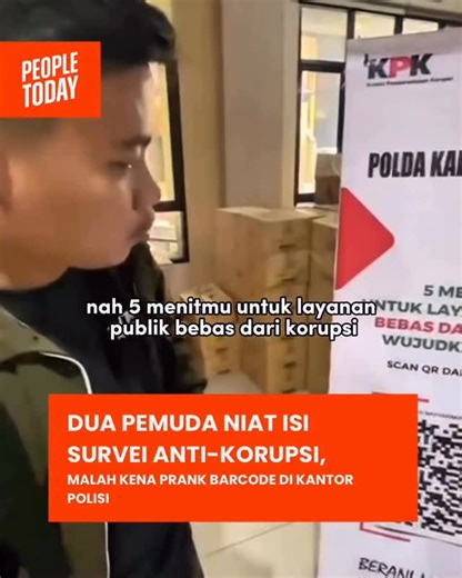 People Today on Instagram: "Imagine trying to be a good citizen by supporting an anti-corruption movement, only to be met with a broken system. These two guys were just trying to fill out a KPK survey at a police station, but the QR code was literally a dead end. It’s a heartbreaking reality of how our public services often look good on banners but fail in execution. The irony is just too loud. 🎥: @ronianus_endro #PeopleToday"