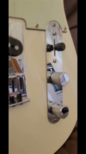 Squier Affinity Telecaster Destroys All Expectations! #guitar #guitarpedals #unboxing #guitarist