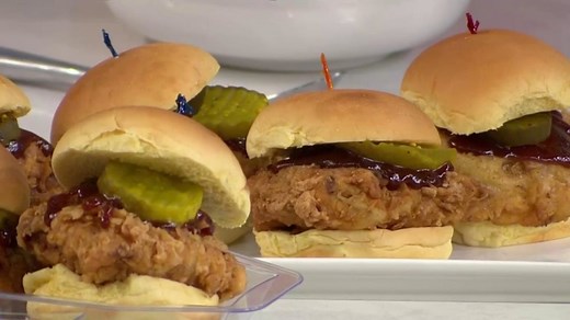 Barbecue chicken sliders: Al Roker cooks them to pack and go