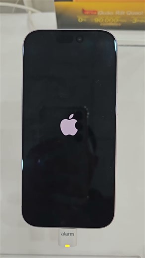 iPhone 17 startup & shutdown test! #thegioididong #shorts