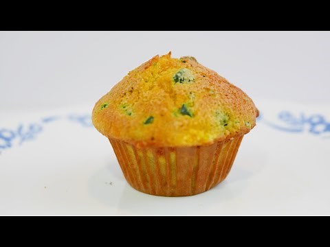 In a Jiffy! EASY Jalapeno Cheddar Corn Muffins