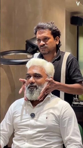 How to rock the Platinum Hair For Men and Beard with confidence 👑 | Vurve Salon #silverhair