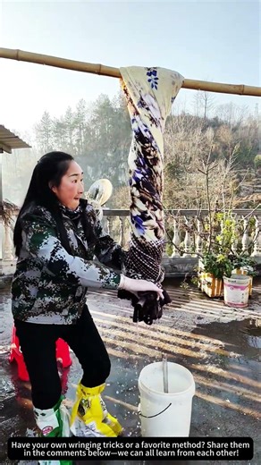 Smart Wringing Techniques! 🧼🔄