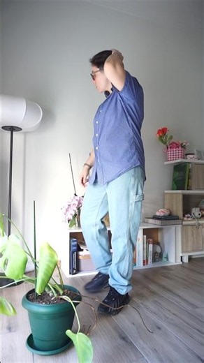 How to wear an untucked button-down shirt without looking messy