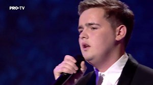 121K views · 4.1K reactions | La SuperStar, Alessandro Mucea și-a descoperit vocația. „Suntem îndrăgostiți de sufletul tău”, i-a spus Carla's Dreams După START VOT, votează-l pe Alessandro și trimite-l în următorul LIVE https://voteazasuperstar.protv.ro/ | PRO TV | Facebook