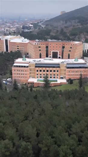 İSTEK Semiha Şakir Okulları on Instagram: "İSTEK Okulları ve Bilim Kahramanları Derneği iş birliğiyle 2025-2026 sezonu FIRST LEGO League Challenge turnuvası 7-8 Şubat’ta Yeditepe Üniversitesinde. 🚀 Geleceğin bilim insanlarının projelerini dinlemeye, robot maçlarını izlemeye ve heyecanlarını paylaşmaya davetlisiniz. 7 Şubat —> Ortaokul Takımları 8 Şubat —> Lise Takımları 📌 The 2025–2026 season FIRST LEGO League Challenge tournament, organized in collaboration with İSTEK Schools and the Scienc