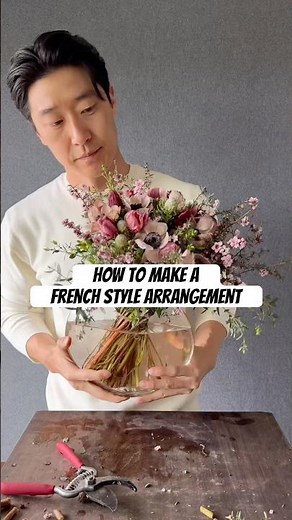How to make a French style arrangement #flowerarrangement #bouquet