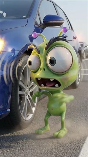 Alien vs Car Alarm… He Was Not Ready 😂🚗👽 #alien #car