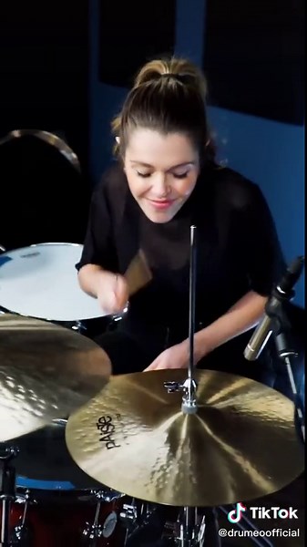 Female Drummer Showcase with @dominosantantonio at Drumeo Studio