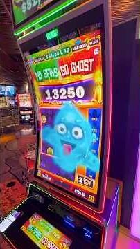 I was NOT EXPECTING this Spooky Link Bonus with the ‪@VegasMatt‬ Crew! #slots #casino #jackpot