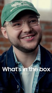 How did they do this? 🤯 Samsung’s next foldable is wildly thin—I’ve never seen a phone this slim! Look what’s in the box with @imparkerburton and comment with #Samsung to tell us what you're most excited to see! Learn more: samsung•com | Samsung
