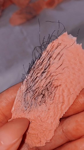 FORMATION ÉPILATION COMING SOON 😬 rejoint moi sur mon Instagram : dbms.fr #epilation#poils#poil#wax#estheticienne#esthetique#formation#epilyourself