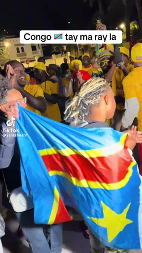 Vidéos de simow (@simow022) avec son original - simow