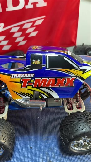 Traxxas T-Maxx