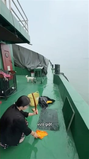 The girl lives on a boat in the middle of the sea #shorts