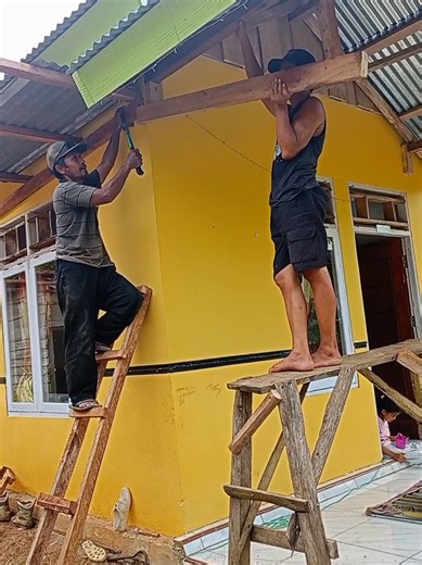 Mandorin Bapak: Cara Sambung Kayu & Pasang Atap Garasi Sederhana