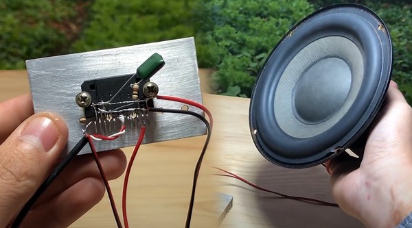 High-Performance Audio Amplifier With Simple Circuit Design