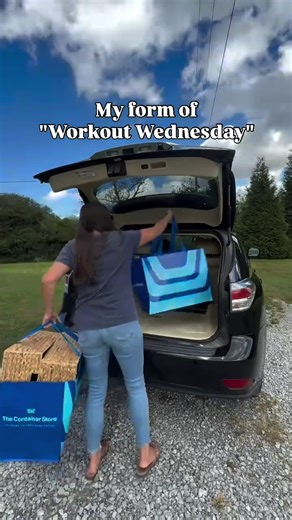 Workout Wednesday: The Container Store edition! 💙🏋️‍♀️ Because organizing counts as fitness too! Video by: @simply.sorted.co | The Container Store