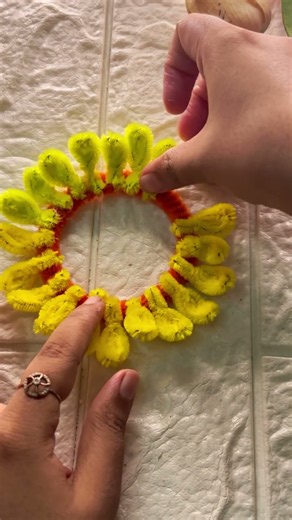 I Made a Hair Clip Using Pipe Cleaners! 😍🎀 | Easy DIY