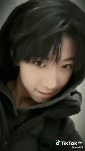 cực phẩm #tfboys #tf家族登陆计划生于火焰演唱会 #yangbowen