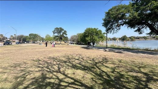 SAPD: Woman's body found floating in Woodlawn Lake, had been there 'a day or two'