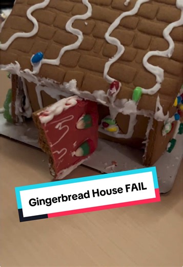 Gingerbread House Fail: Hilarious Christmas Craft