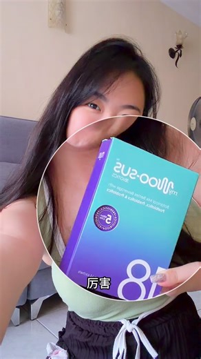 JUNE.寳 🤍 懂物理治疗の健身教练🏋️‍♀️ on Instagram: "长期忙碌、往往忽略了身体的警讯 养好肠胃，是养好体制的第一步🪄 直到我尝试My Woo-sus ！ 首家唯一一家出售三生元、Triple Biotics 这家独特之一就是采用马来西亚🇲🇾原料 根据亚洲🌏马来西亚生活、饮食习惯打造出来 我的身体服用后完全💯以【有效、合适】在我身上！ 以往普通的益生菌 打底要吃两包以上 这个一包打天下 「三生元」是指同時包含：⬇️ 1. 益生菌（Probiotics）——活的有益菌；（补） 2. 益生質（Prebiotics）——益生菌的食物；（滋） 3. 後生元（Postbiotics）——益生菌代謝產生的有益物質（平衡） 一包就有三种益生元 、 方便有效🥰 养好肠胃 第一个最大的感受是消化系统变好 再来代谢变好自然 皮肤状态更好👌🏼 不是要找到多厉害的内调还是产品 而是要找 【适合】自己这样才对症下药 一起打卡My Woo-sus 吧！ @msw.global @msw.healthbliss #woosuschallenge #mywoosus3bio