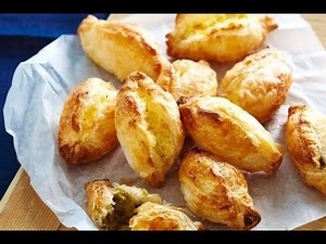 Three cheese pastizzi