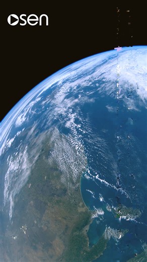 48K views · 1K reactions | A beautiful 4K view of Adelaide, Australia, from space ️ #earthfromspace #earthfromabove #satellites #satelliteimagery | Sen | Facebook