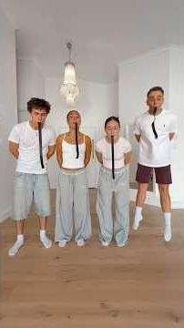 WHO CAN EAT THE BLACK LIQUORICE THE FASTEST? 😩🤢