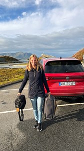 1.9M views · 1.2K reactions | Touareg trunk auto close feature! 麟 #cartech #gimmick #gadget #tech #technology #car #motoreport #touareg #vw #volkswagen | Matthias Luft | Facebook