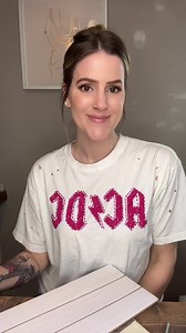 DIY Dollar Tree Home Sign! #diy #diycrafts #diyprojects #diyhomedecor #dollartreediy #dollartree #dollartreefinds #dollartreedecor #diyfarmhousedecor #farmhousedecor #homesweethome #homedecor | Rachael Collins