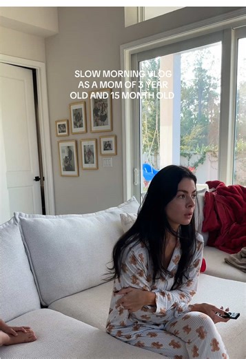 I feel like videos like this sometimes look good with slow editing but I always tend to lean towards faster! What do you like? #sahm #morningvlog #morningroutine #morninginmylife #momvlog