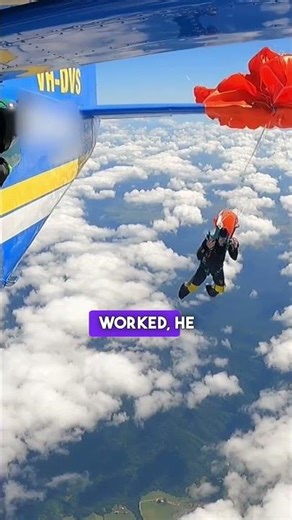 His Parachute Got Stuck On The Stabilizer 😳 #usashorts #usatrending #shorts (@atsbgovau/YT)