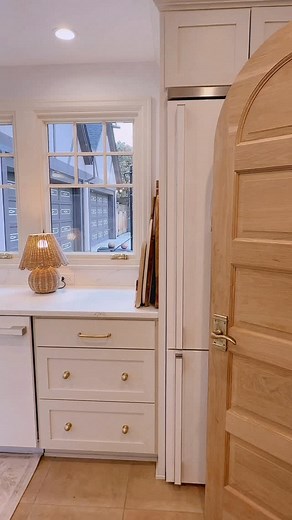 Who knew $5 cloth napkin curtains would solve all of my problems? Easiest and most impactful DIY I’ve done in my kitchen!!! #kitchenmakeover #kitchendecor #easydiyideas #clothnapkincurtains | Ponderosa & Plaid