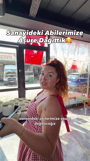 Sanayideki Abilerimize Aşure Dağıttık🥰 Gülşahın Mutfağı👩‍🍳 ❗️Hazır Gıda Kullanmıyoruz 📋Her Gün Günlük Kafama Göre Menü Çıkartıyorum 🫶🏻 Özgün ve kendime ait reçeteler 🍳Cumartesi Günü Serpme Kahvaltı 📍Mansuroğlu, 286. Sk. No: 5/B, 35100 Bayraklı/İzmir ⏰08:00-17:00 🗓️Pazar Günü Kapalıyız #food #delicious #lokanta #yemek #fyp