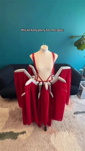 Incredible Robotic Dress Design by Cameron Hughes