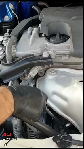 78K views · 868 reactions | Toyota camry 2015-2017 engine oil change #Flush #oilchange #mechanic #cargirls #carguys #carwash #cleaning #satisfyingvideo #detailing #meguaers #sunny #camry #qualityparts #qualityrepairs #alimech #headlights #brakerotors #brakerotor #satisfying #rubi #barcelona #oilchange #reelart #artreels #toyota | Alimech | Facebook