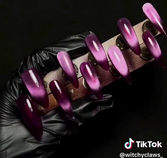 Discover Your Favorite Nail Color Trends