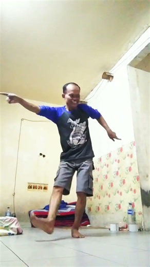 video hiburan joged judul lagu apa artinya semoga sukses amin # jogedviral# shorts.