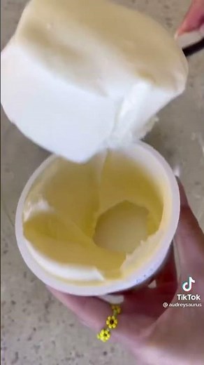 Super EASY Tiramisu Recipe