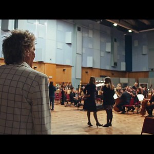 Rod Stewart – Das neue Album – Ab jetzt! Seine Hits mit dem Royal Philharmonic Orchestra, einem neuen Song und dem Duett „It Takes Two“ mit Robbie Williams. Auf CD | 2CD | Digital & Stream Hier bestellen: https://rhinouk.lnk.to/RodStewart-RPOFA | Rod Stewart