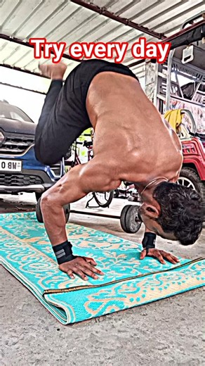 Train hard until it becomes easy 💯#motivation #viral #calasthenics #trending #youtubeshorts #fitness